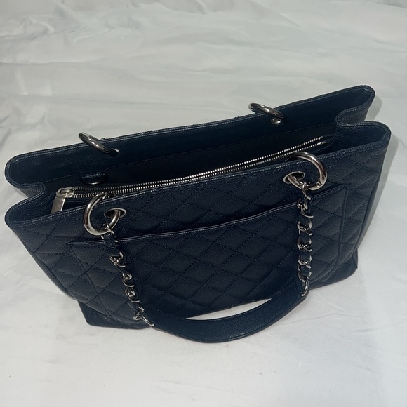 CHANEL Grand Shopping Tote Navy Blue Caviar Leather Shoulder Bag GST - Picture 5 of 10